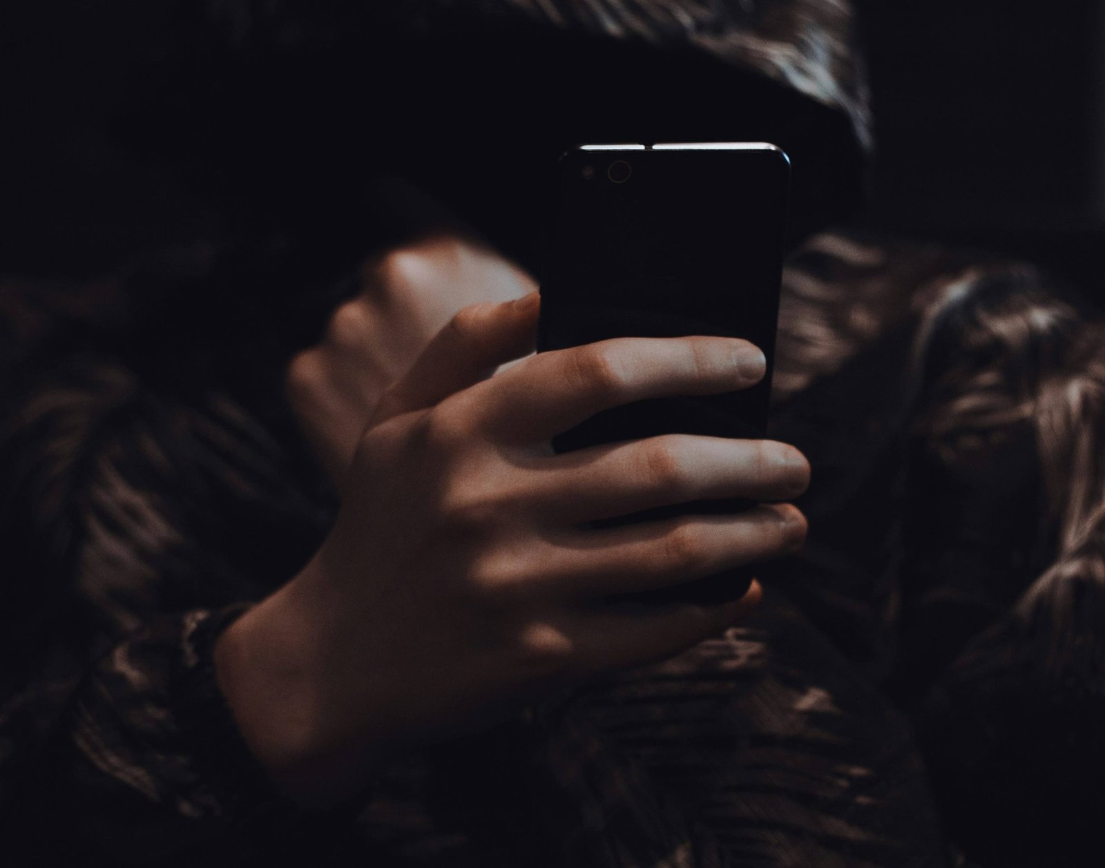 The Honest Digital Detox: How I Stopped Scrolling (Even if It Wasn’t For Long)
